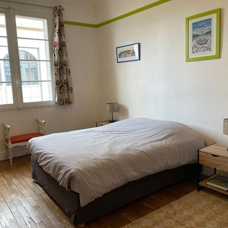 Ferienwohnung Clovis Reims Exterior foto