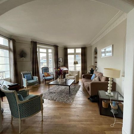 Ferienwohnung Clovis Reims Exterior foto