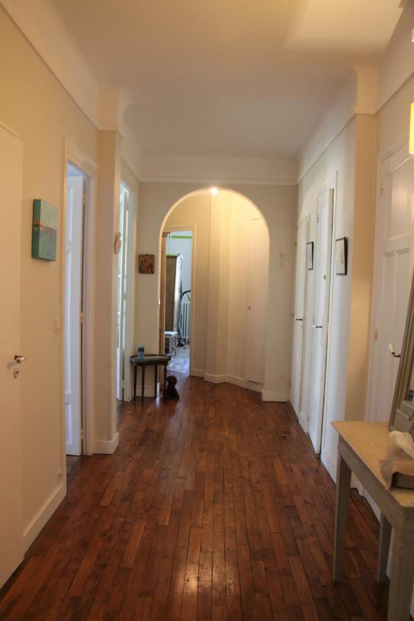 Ferienwohnung Clovis Reims Exterior foto